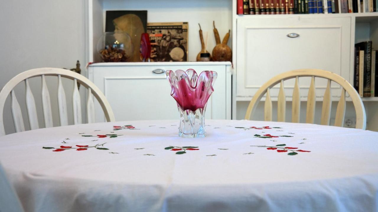 아테네 Flat In The Heart Of Koukaki Under Acropolis 아파트 외부 사진